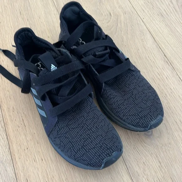 Running shoes - Picture 5 of 6